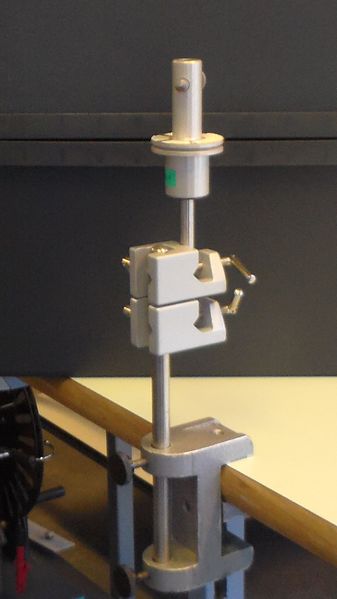 Datei:Drehlager Zentralkraftgerät.JPG