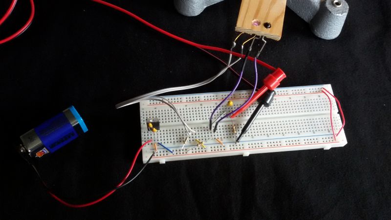 Datei:Pulsmesser Dioden.jpg